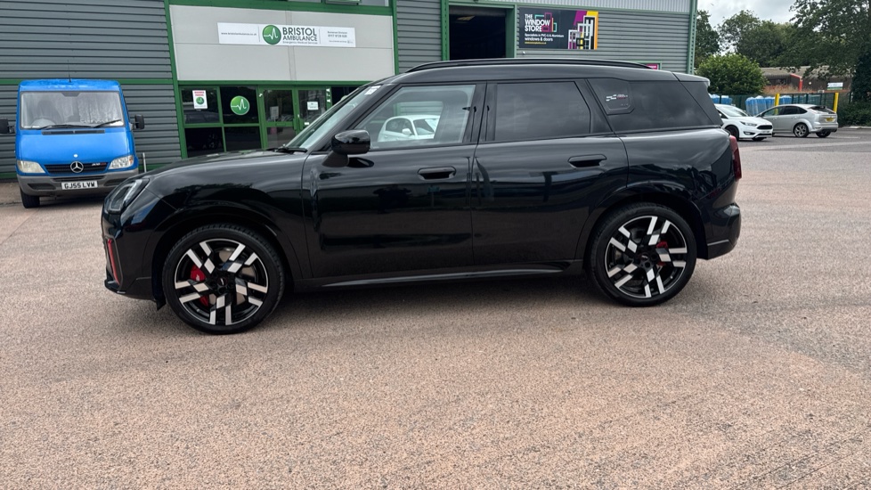MINI Countryman 2.0 John Cooper Works ALL4 [Level 3] 5dr Auto Petrol Hatchback - Image 41