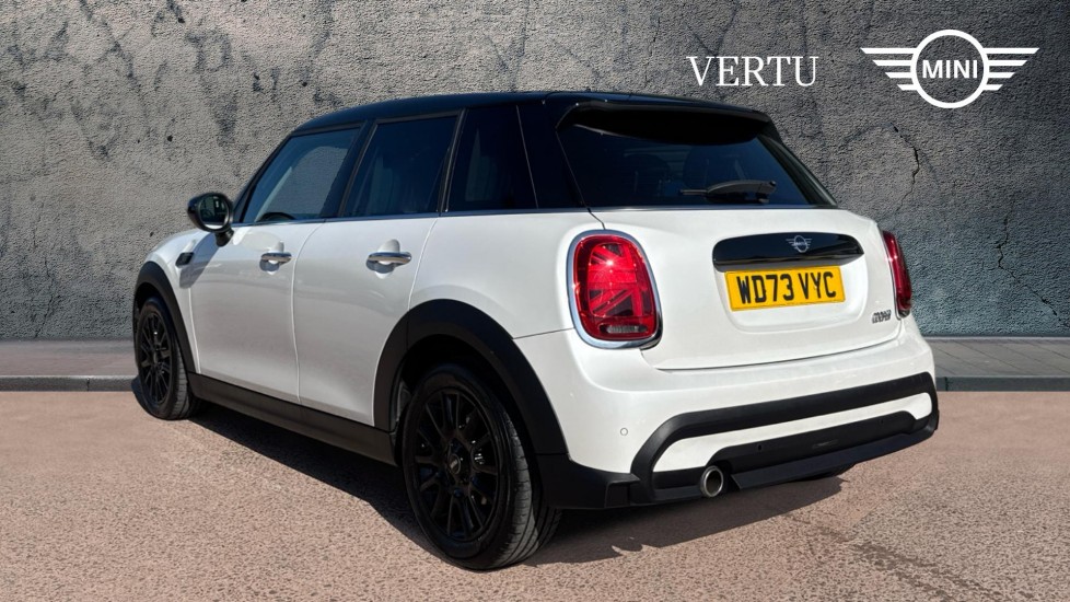 MINI Hatchback 1.5 Cooper Classic Premium 5dr Auto Petrol Hatchback - Image 2