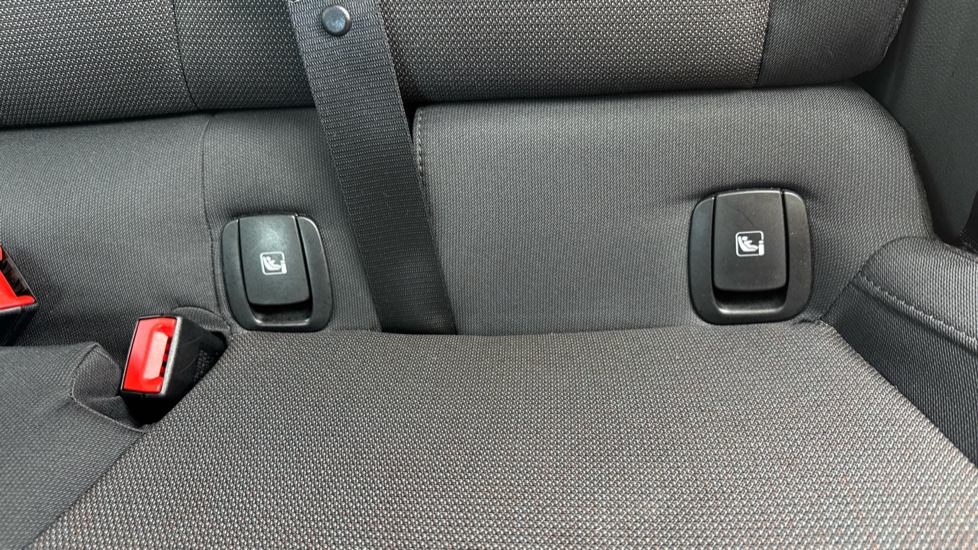 MINI Hatchback 1.5 Cooper Classic Premium 5dr Auto Petrol Hatchback - Image 38