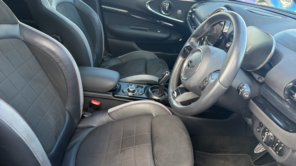 MINI Clubman 2.0 Cooper S Sport 6dr Auto Petrol Estate - Image 11