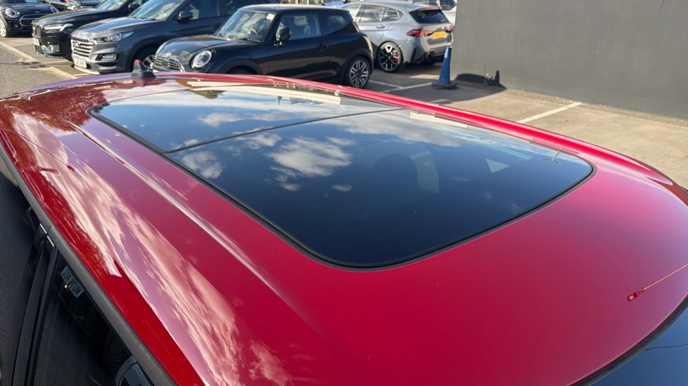 MINI Clubman 2.0 Cooper S Sport 6dr Auto Petrol Estate - Image 21