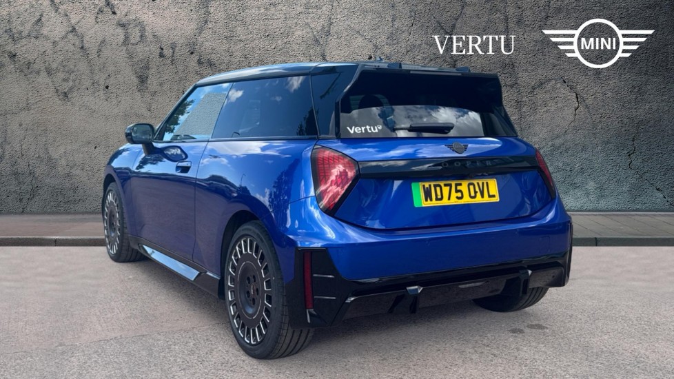MINI Cooper 135kW E Sport [Level 2] 41kWh 3dr Auto Electric Hatchback - Image 2