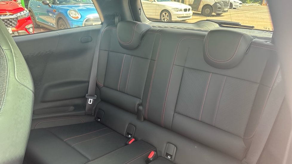 MINI Cooper 135kW E Sport [Level 2] 41kWh 3dr Auto Electric Hatchback - Image 12