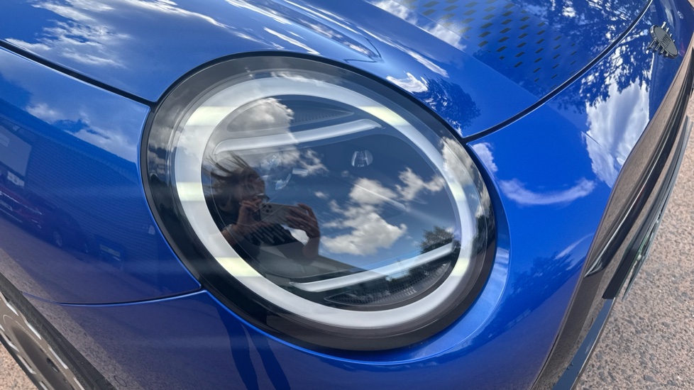 MINI Cooper 135kW E Sport [Level 2] 41kWh 3dr Auto Electric Hatchback - Image 23