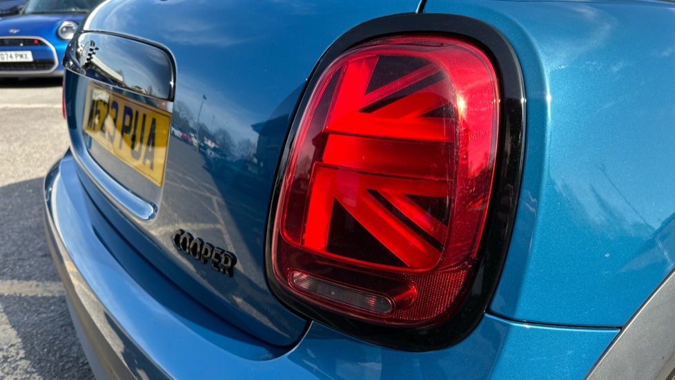 MINI Hatchback 1.5 Cooper Exclusive 3dr Auto Petrol Hatchback - Image 22
