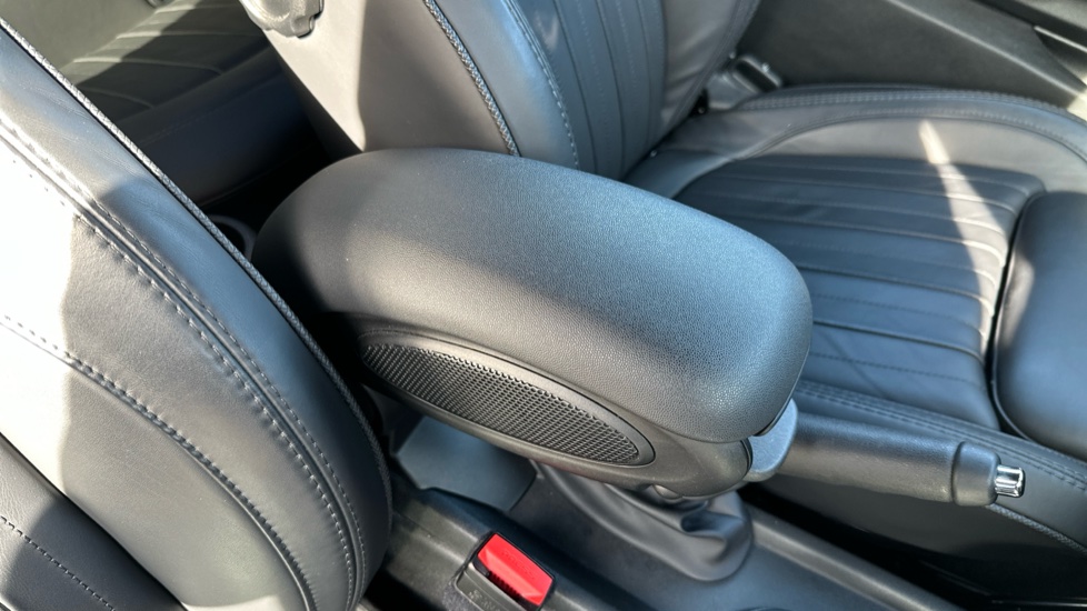 MINI Hatchback 1.5 Cooper Exclusive 3dr Auto Petrol Hatchback - Image 32
