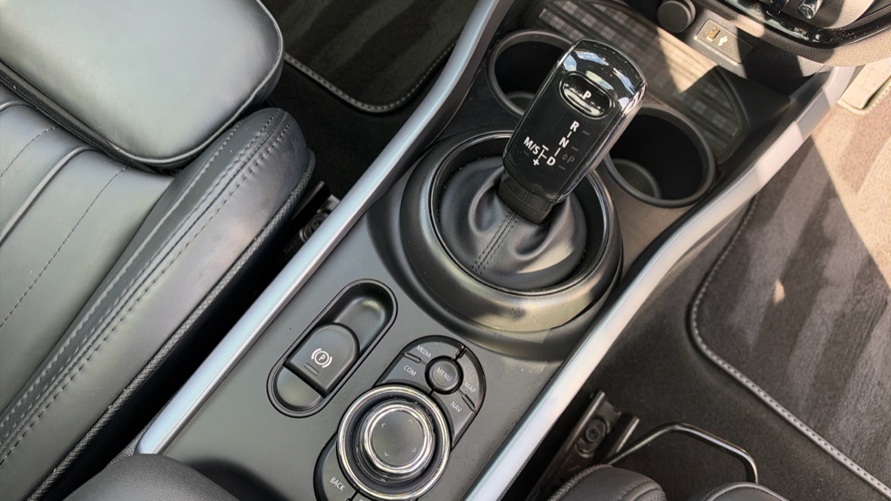 MINI Clubman 2.0 [178] Cooper S Exclusive Premium Plus 6dr Auto Petrol Estate - Image 10