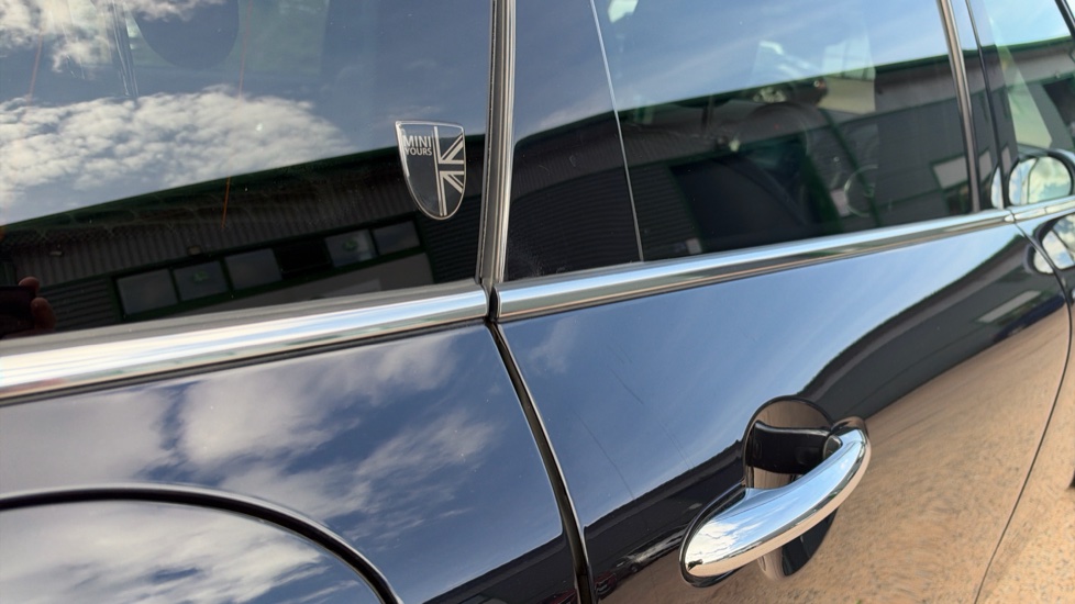 MINI Clubman 2.0 [178] Cooper S Exclusive Premium Plus 6dr Auto Petrol Estate - Image 27