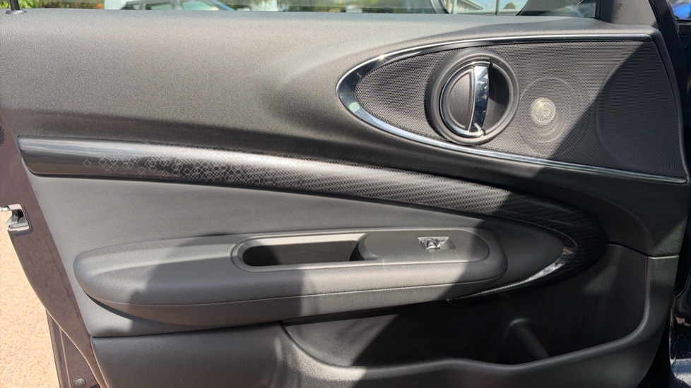 MINI Clubman 2.0 [178] Cooper S Exclusive Premium Plus 6dr Auto Petrol Estate - Image 38