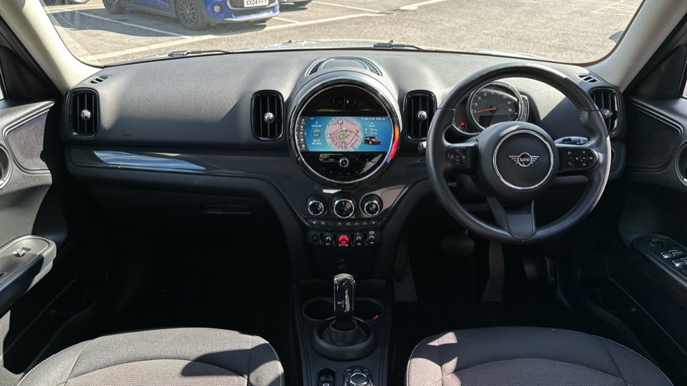 MINI Countryman 1.5 Cooper Classic 5dr Auto Petrol Hatchback - Image 4