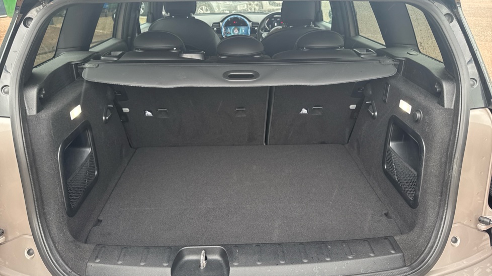 MINI Hatchback 2.0 Cooper S Exclusive 5dr Petrol Hatchback - Image 13