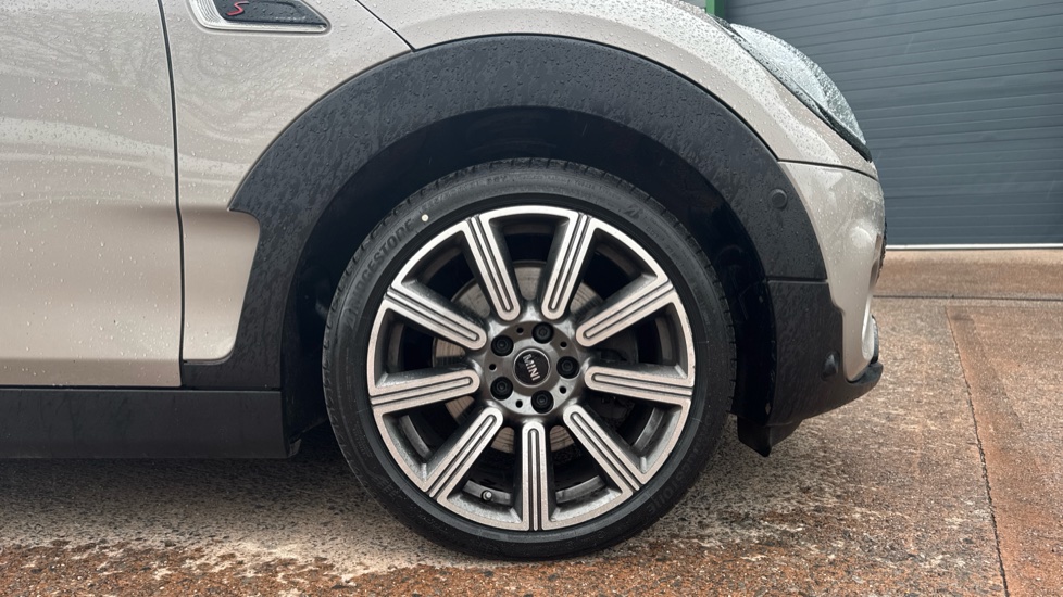 MINI Hatchback 2.0 Cooper S Exclusive 5dr Petrol Hatchback - Image 14