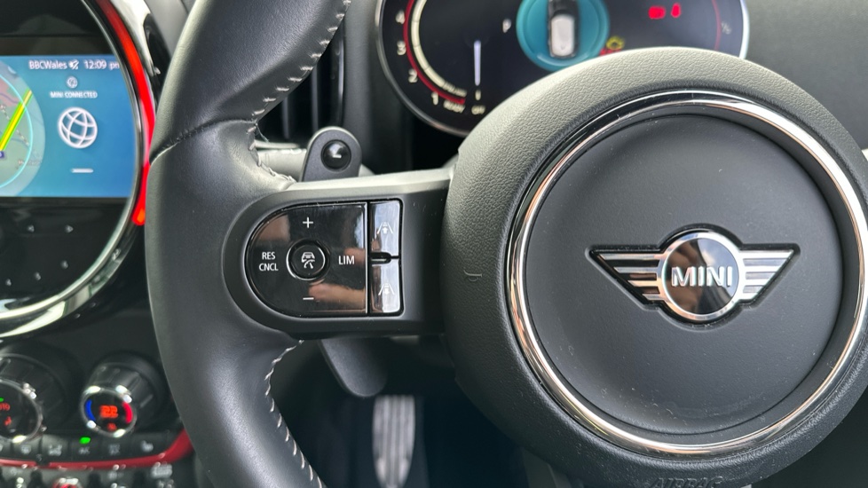 MINI Countryman 2.0 John Cooper Works ALL4 5dr Auto Petrol Hatchback - Image 17