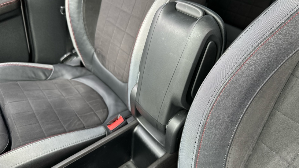 MINI Countryman 2.0 John Cooper Works ALL4 5dr Auto Petrol Hatchback - Image 32