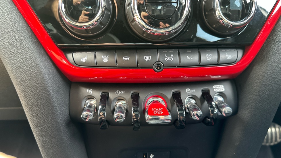 MINI Countryman 2.0 John Cooper Works ALL4 5dr Auto Petrol Hatchback - Image 33