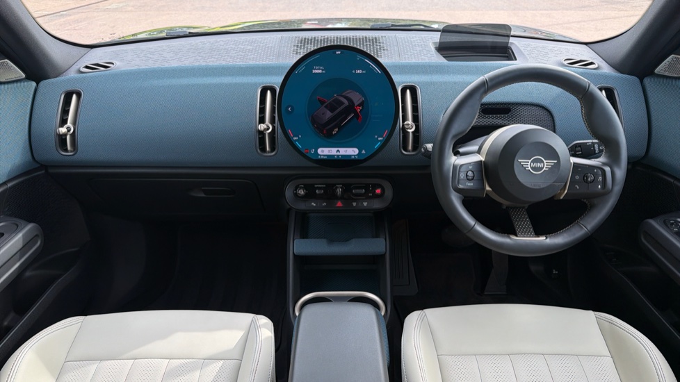 MINI Countryman 230kW SE Sport [Level 3] ALL4 66kWh 5dr Auto Electric Hatchback - Image 4