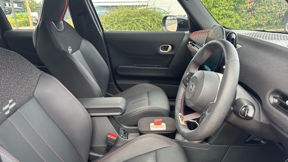MINI Cooper 2.0 S Sport 5dr Auto Petrol Hatchback - Image 11