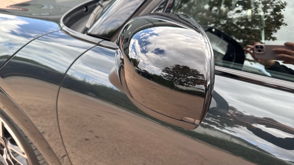 MINI Cooper 2.0 S Sport 5dr Auto Petrol Hatchback - Image 31