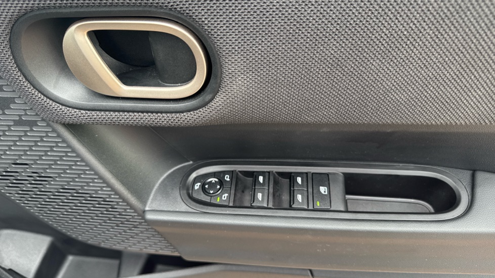 MINI Cooper 2.0 S Sport 5dr Auto Petrol Hatchback - Image 40