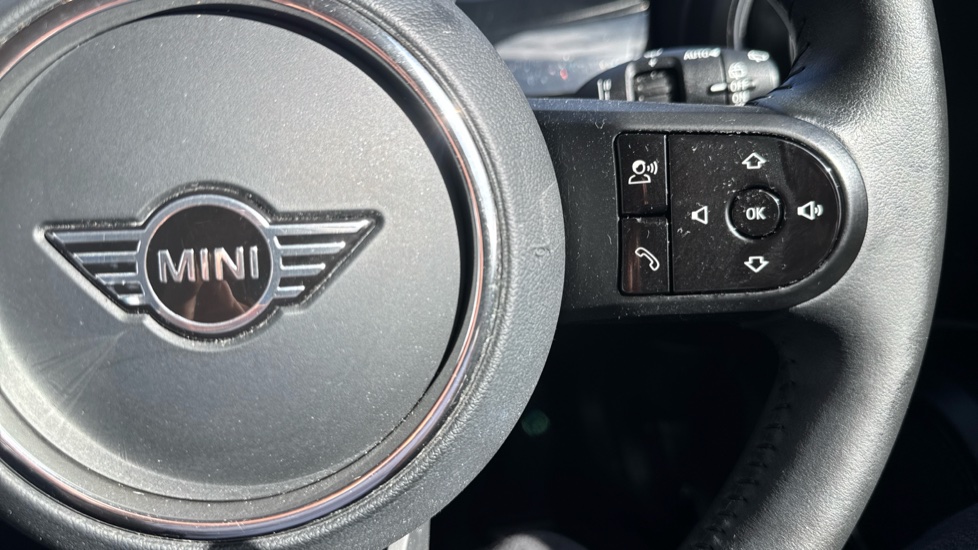 MINI Hatchback 1.5 Cooper Classic 5dr Auto Petrol Hatchback - Image 18