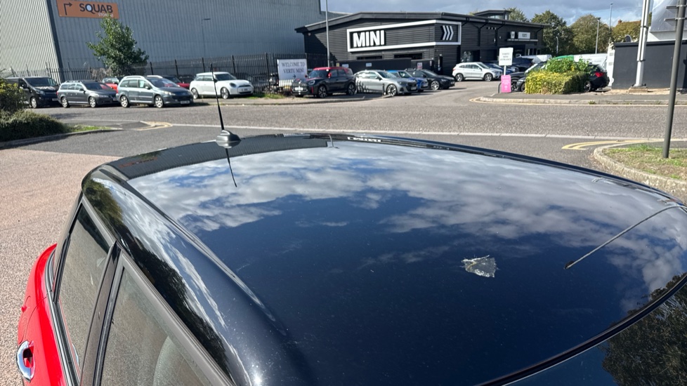MINI Hatchback 1.5 Cooper Classic 5dr Auto Petrol Hatchback - Image 21