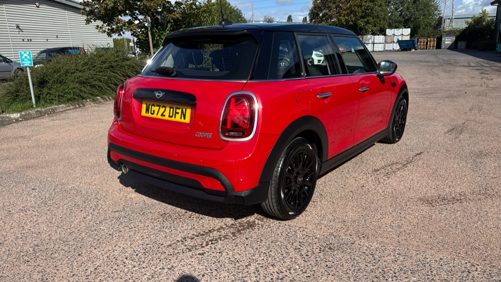 MINI Hatchback 1.5 Cooper Classic 5dr Auto Petrol Hatchback - Image 28