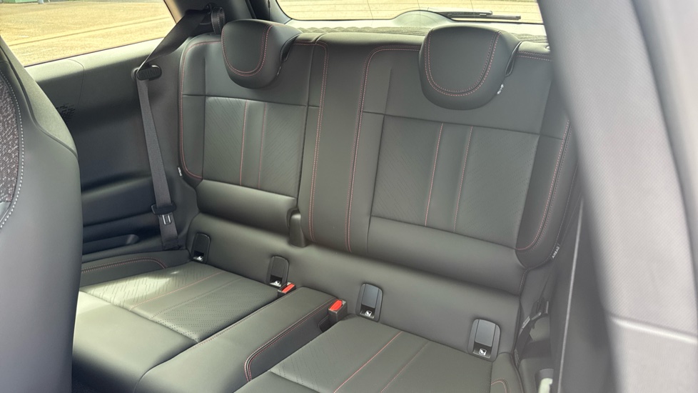 MINI Cooper 190kW John Cooper Works 54kWh 3dr Auto Electric Hatchback - Image 12