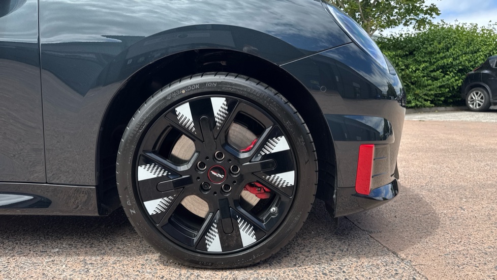 MINI Cooper 190kW John Cooper Works 54kWh 3dr Auto Electric Hatchback - Image 14