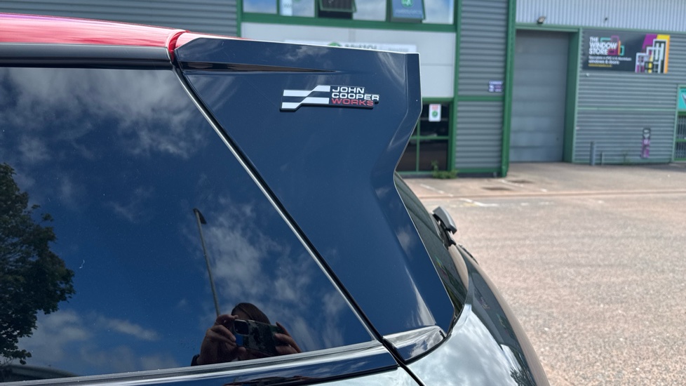 MINI Cooper 190kW John Cooper Works 54kWh 3dr Auto Electric Hatchback - Image 26