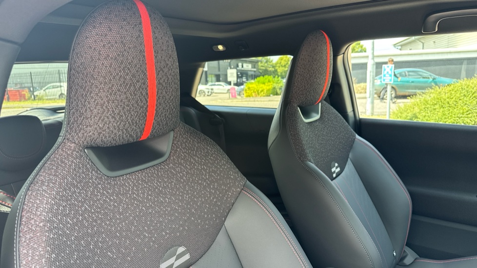 MINI Cooper 190kW John Cooper Works 54kWh 3dr Auto Electric Hatchback - Image 40