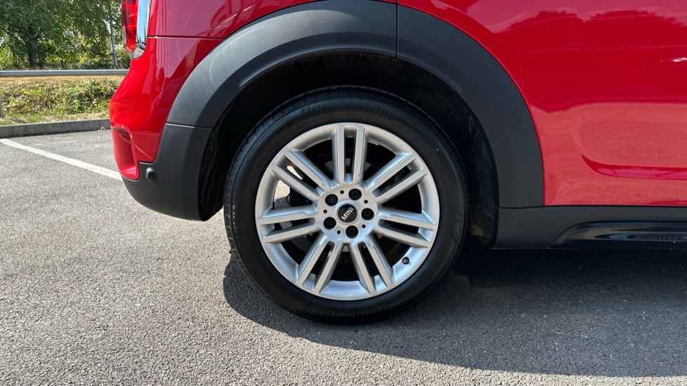 MINI Countryman 1.5 Cooper Exclusive 5dr Auto [Comfort Pack] Petrol Hatchback - Image 26