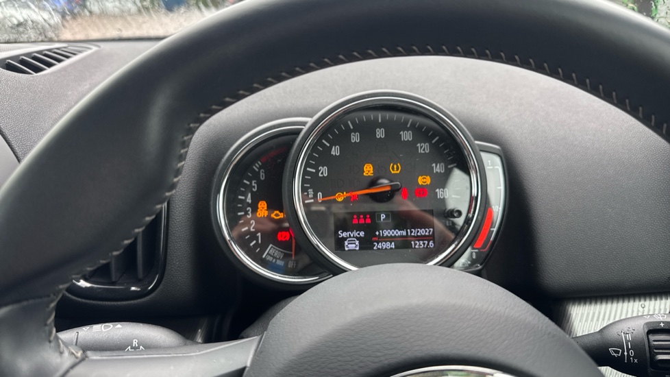 MINI Countryman 1.5 Cooper Exclusive 5dr Auto Petrol Hatchback - Image 9