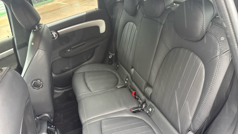 MINI Countryman 1.5 Cooper Exclusive 5dr Auto Petrol Hatchback - Image 12
