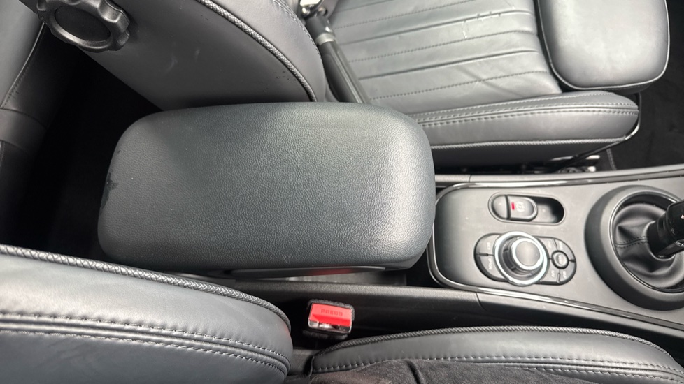 MINI Countryman 1.5 Cooper Exclusive 5dr Auto Petrol Hatchback - Image 43