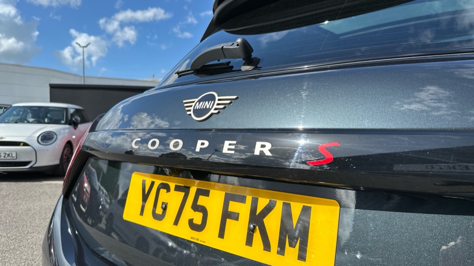 MINI Cooper 2.0 S Classic [Level 2] 5dr Auto Petrol Hatchback - Image 24