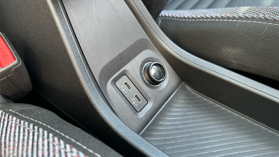 MINI Cooper 2.0 S Classic [Level 2] 5dr Auto Petrol Hatchback - Image 31