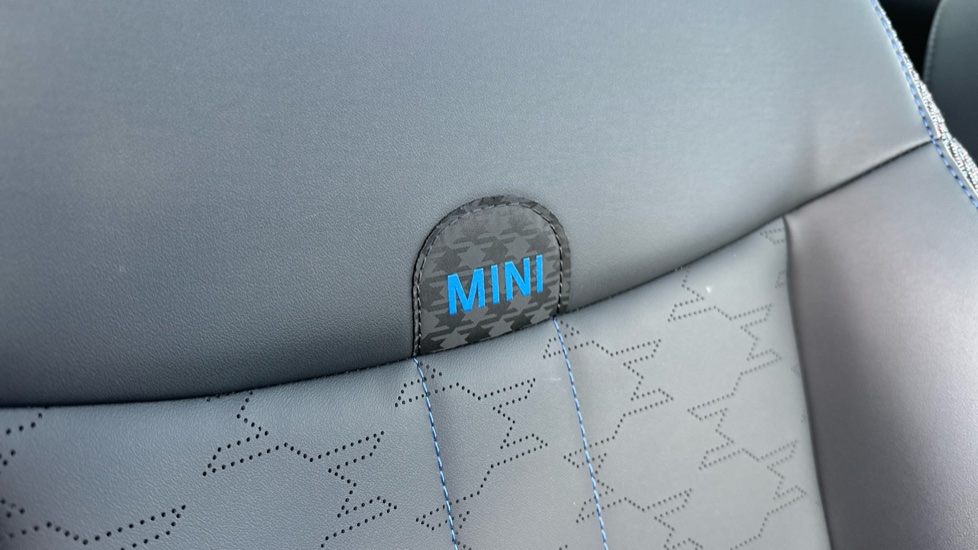 MINI Cooper 2.0 S Classic [Level 2] 5dr Auto Petrol Hatchback - Image 41