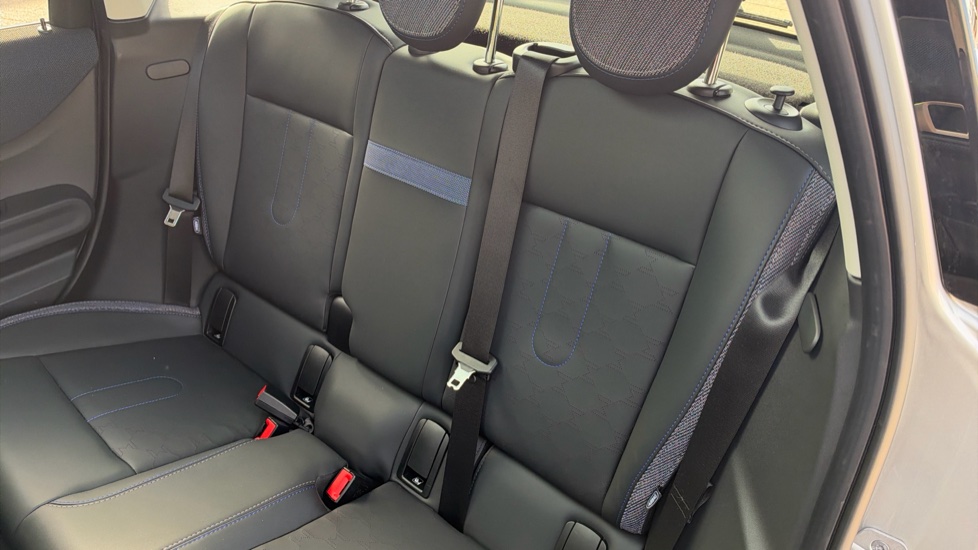 MINI Cooper 2.0 S Classic [Level 2] 5dr Auto Petrol Hatchback - Image 12