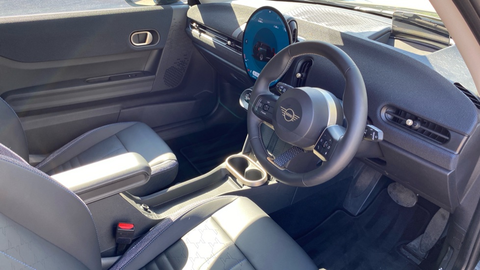 MINI Cooper 2.0 S Classic 3dr Auto Petrol Hatchback - Image 6