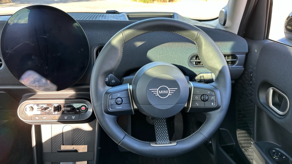 MINI Cooper 2.0 S Classic [Level 2] 3dr Auto Petrol Hatchback - Image 5