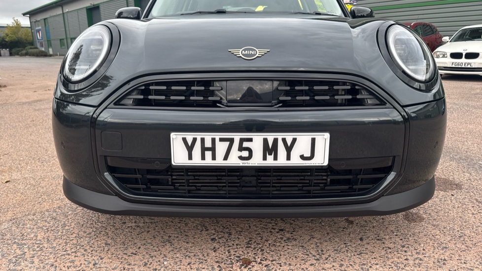 MINI Cooper 1.5 C Classic 5dr Auto Petrol Hatchback - Image 36