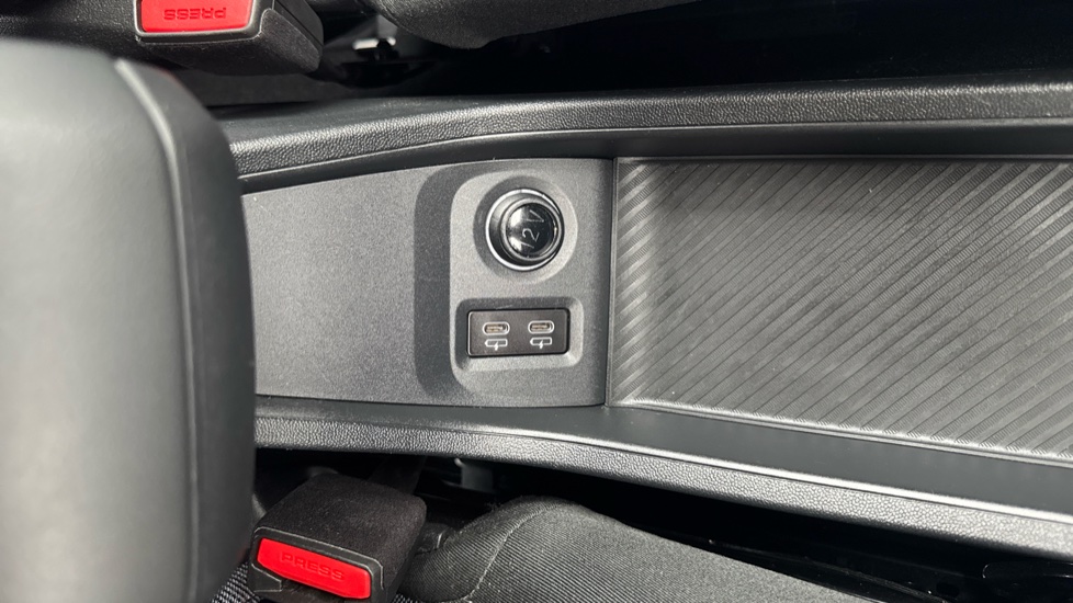 MINI Cooper 1.5 C Classic 5dr Auto Petrol Hatchback - Image 47