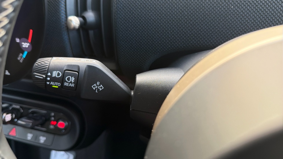 MINI Cooper 1.5 C Classic [Level 1] 5dr Auto Petrol Hatchback - Image 25