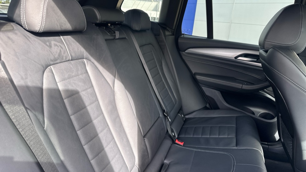 BMW X3 xDrive20d M Sport 5dr Step Auto Diesel Estate - Image 12
