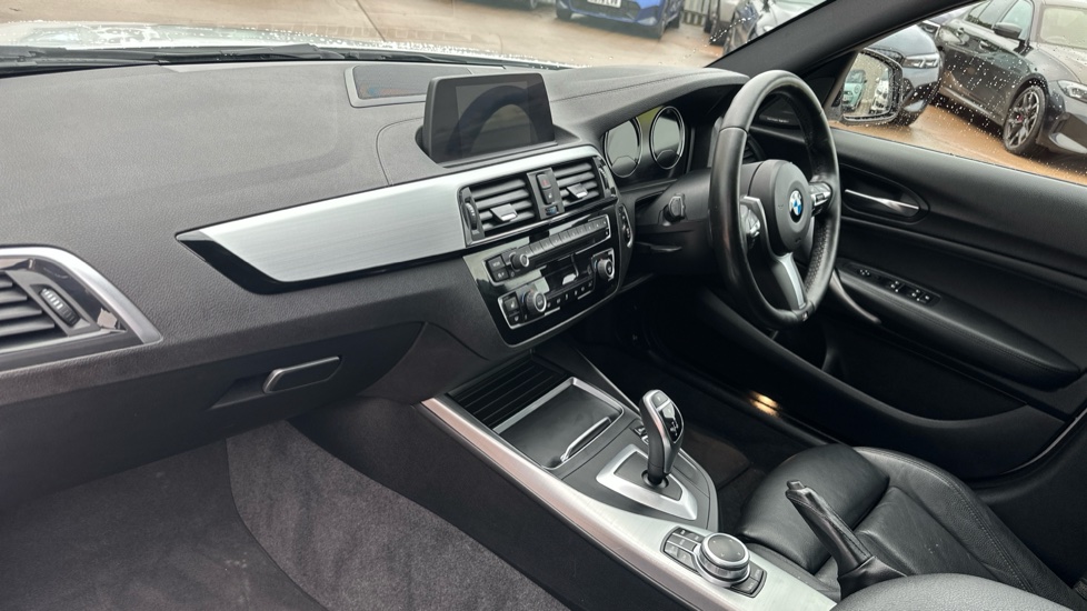 BMW 1 Series M140i Shadow Edition 5dr Step Auto Petrol Hatchback - Image 7
