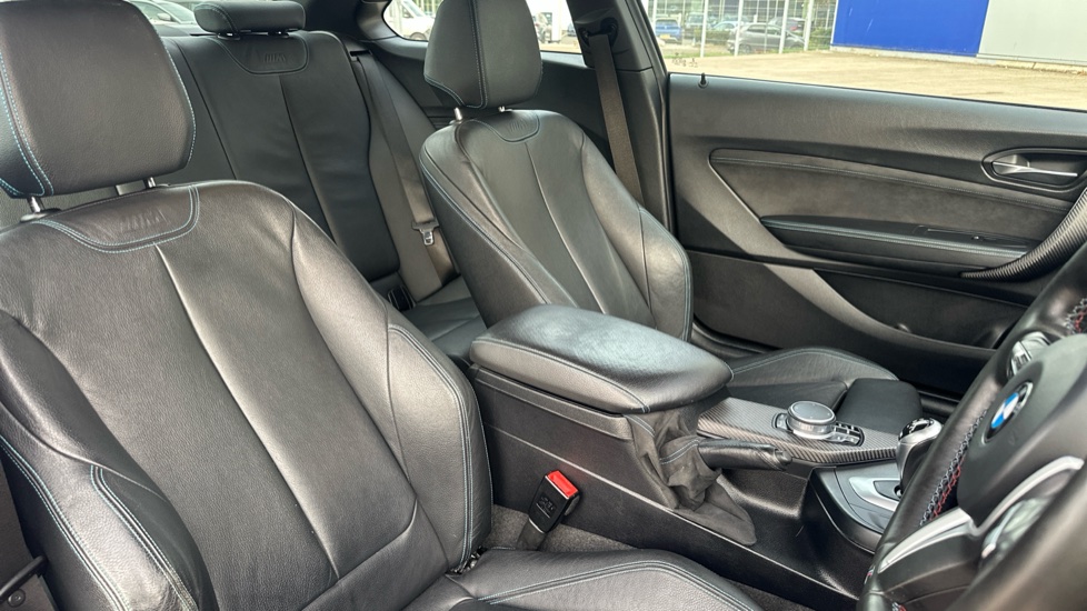 BMW M2 2dr DCT Petrol Coupe - Image 11