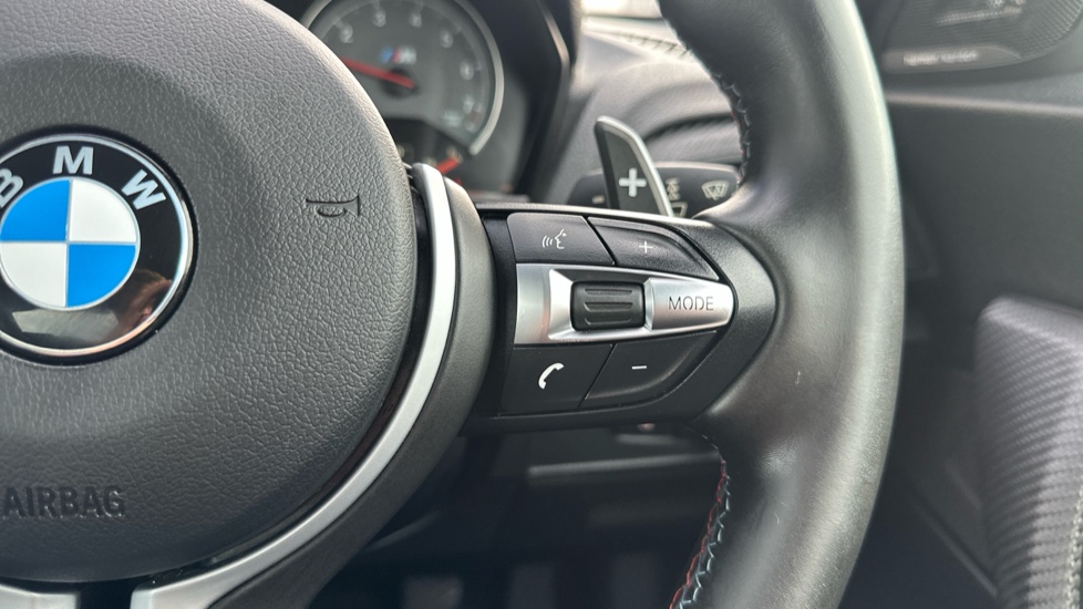 BMW M2 2dr DCT Petrol Coupe - Image 18