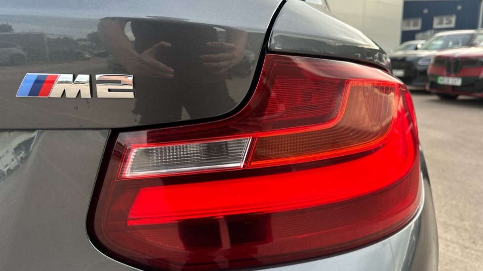 BMW M2 2dr DCT Petrol Coupe - Image 22