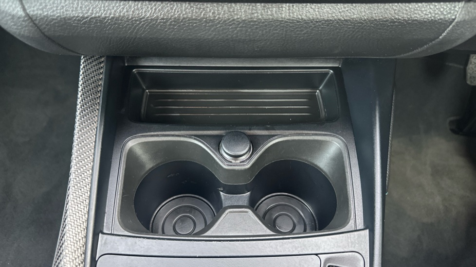 BMW M2 2dr DCT Petrol Coupe - Image 38