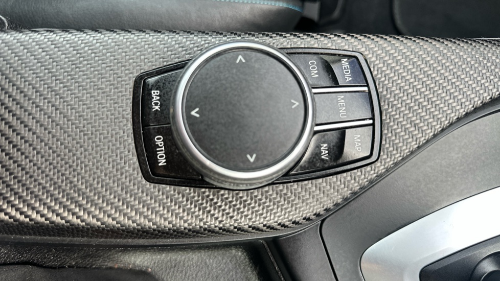 BMW M2 2dr DCT Petrol Coupe - Image 41